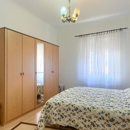 Aida Pula Apartment Extérieur photo
