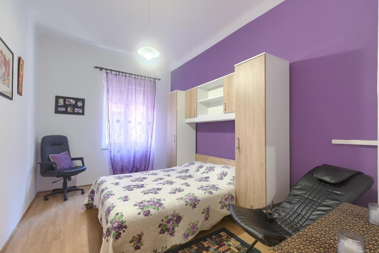 Aida Pula Apartment Extérieur photo