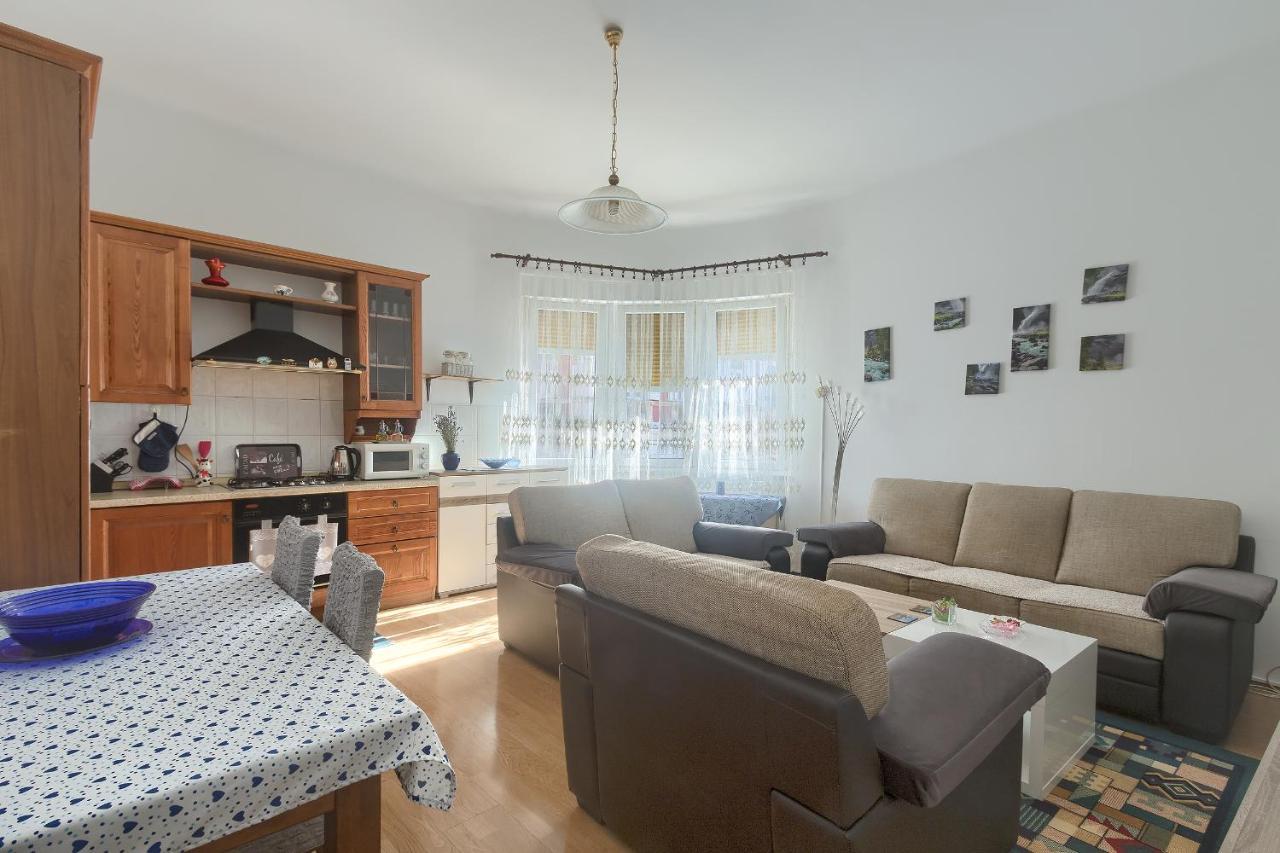 Aida Pula Apartment Extérieur photo