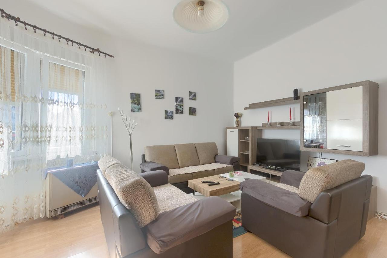 Aida Pula Apartment Extérieur photo
